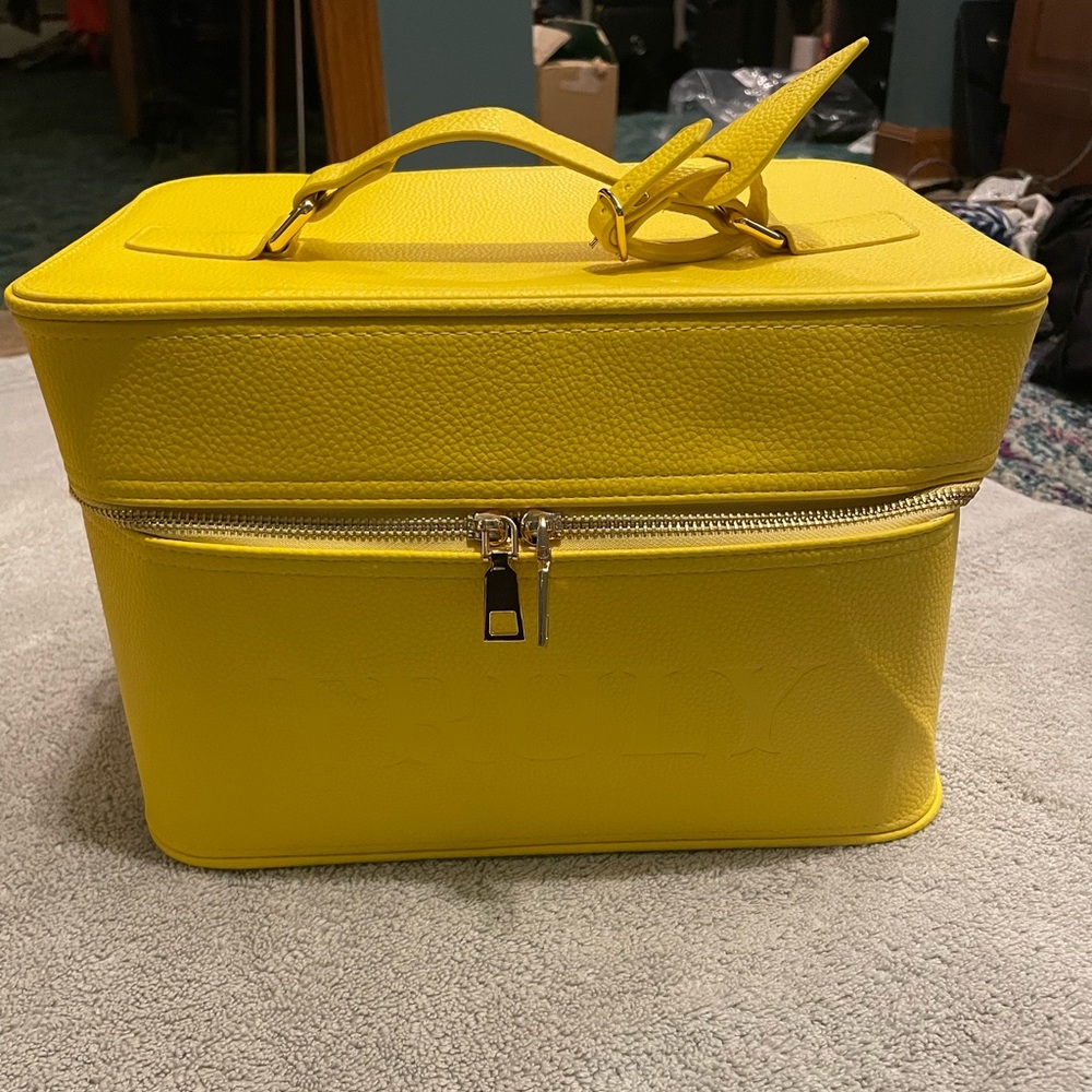 Truly Beauty Makeup Case